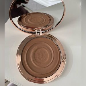 Charlotte Tilbury Beautiful Skin Sun Kissed Glow Bronzer Shade 1 Fair Pale